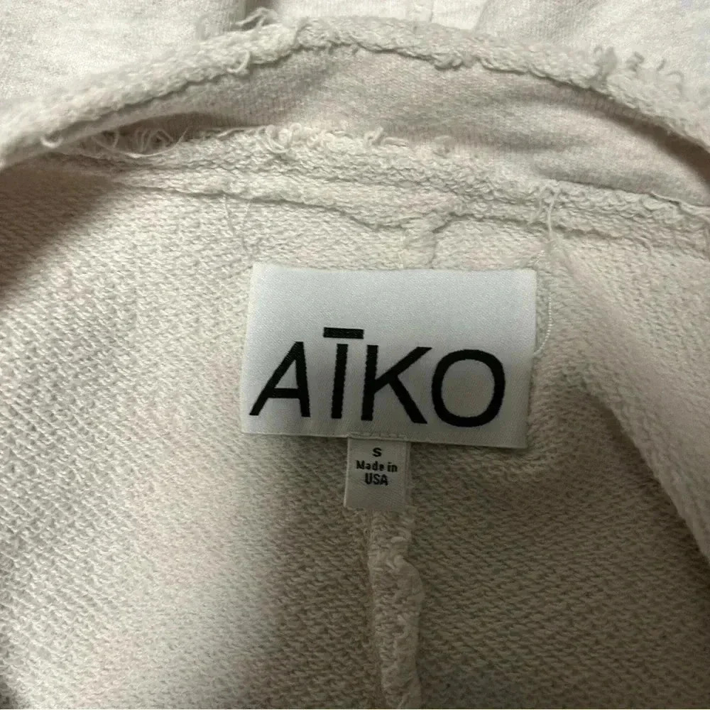 Atko Crop  Top - Picture 4 of 6